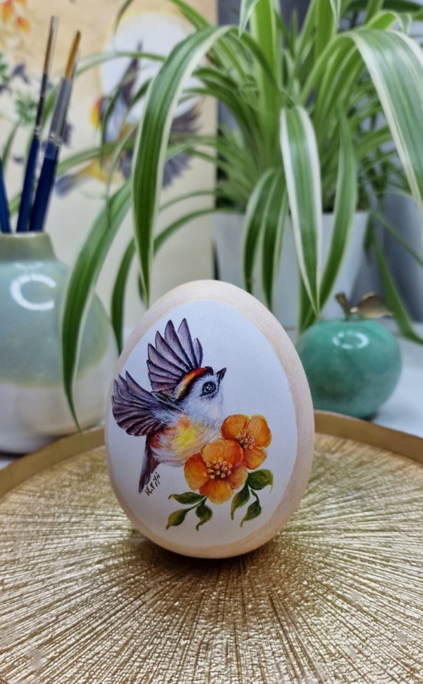 Original painting on ceramic egg _ Freedom bird